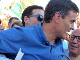 Los militantes le siguen. PROPRONews