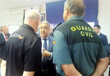 Crece la indignación policial contra el ministro Zoido La cúpula del Ministerio del Interior no está a la altura de los cuerpos policiales. M.I.