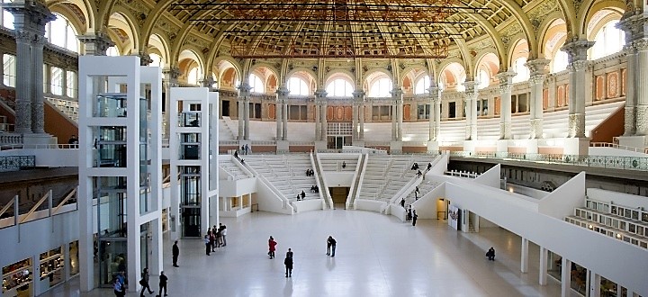 MNAC. Un importante coleccionista francés ha retirado su colección del museo catalán.