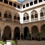 Patio de la Hospedería del Monasterio. PROPRONEWS