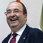 Miquel Iceta ha encajado con elegancia los insultos homófobos del profesor catalán. RTVE