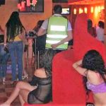 Operación contra las mafias explotadoras de mujeres. Un periódico que se precie no puede lucrarse de esto. MI