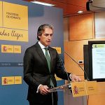 El ministro de Fomento presentando, sin despeinarse, el miserable plan de vivienda. RTVE