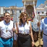 Militantes andaluces indignados con Díaz por sus desplantes al partido, le afean que, en cambio, tenga tiempo para este tipo de cosas.