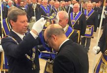 La elección del Gran Maestro, una ceremonia altamente simbólica Toma de posesión del reelegido Gran Maestro de la Masonería española. GLE