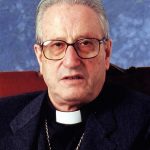 El obispo Setién denegó expresamente funerales de víctimas de ETA en recintos religiosos bajo su jurisdicción. WIKIPEDIA