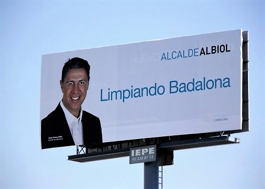 Albiol, asesorado por Redondo, ha criado fama de racista y se ha hundido electoral y políticamente.