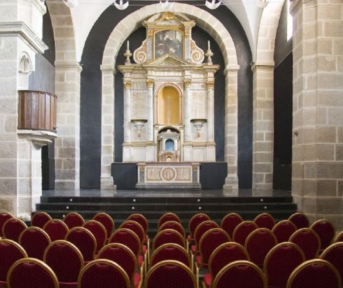 La antigua capilla, convertida en salón de celebraciones.