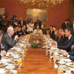 Desayuno de trabajo con empresas en Chile.