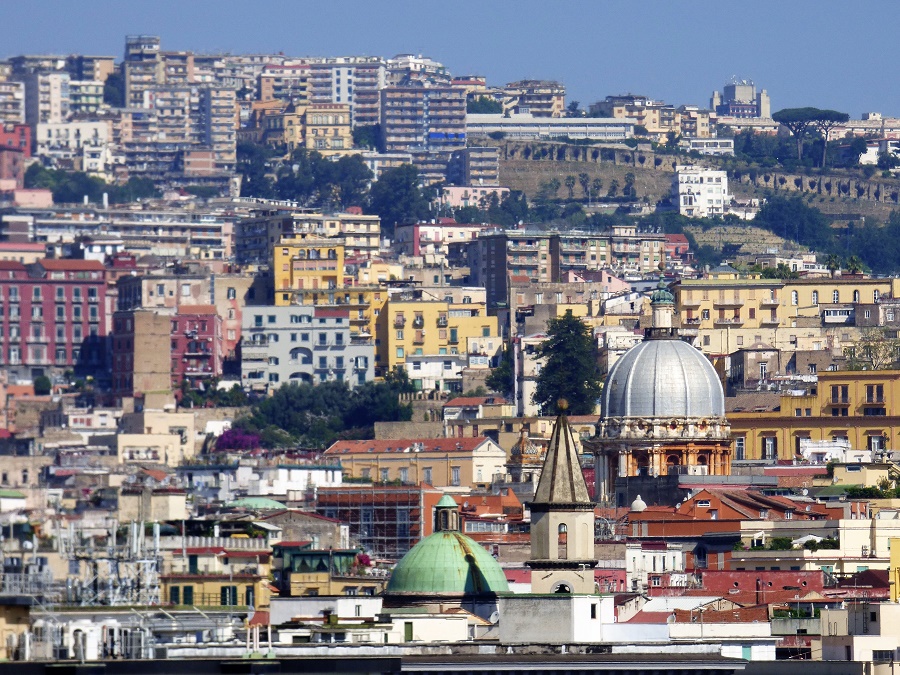 Los atractivos de la gran ciudad son muchos. Una vista de Nápoles. J.M. PAGADOR