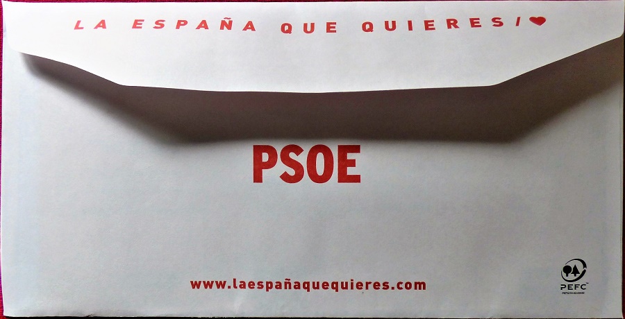 Para disgusto de muchos socialistas, los símbolos del PSOE han desparecido por completo del sobre y de la carta. PROPRONews