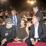 Con su entonces esposa y con Javier Gurruchaga en la gala Ceres, la búsqueda de notoriedad a toda costa pero pagando los extremeños. JUNTAEX