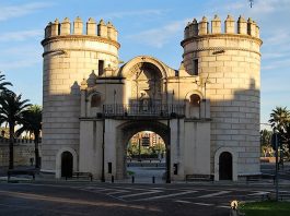Puerta de Palmas. La ultraderecha se nos ha vuelto a colar en Badajoz. PROPRONews