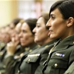 España es el segundo país europeo con más mujeres en las Fuerzas Armadas. RTVE