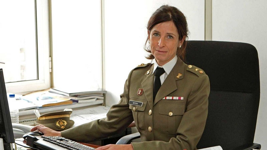 Patricia Ortega García, primera mujer general de las Fuerzas Armadas españolas y una de las primeras del mundo. RTVE.