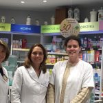 Amalia, titular, en el centro, con su hermana Marta, a su derecha, y Elena. Faltan otras 5 personas que integran el equipo.