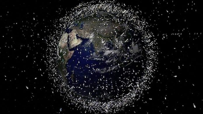 La basura espacial es síntoma visible de la degradación del planeta a manos del hombre. RTVE