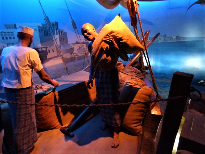Los peores trabajos eran para los esclavos. Museo de Dubai. J.M. PAGADOR