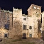 Palacio de los Golfines de Abajo. A. HERNÁNDEZ LAVADO