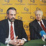 Presentando a Mario Soares, primer ministro de Portugal, en una conferencia en Extremadura. PROPRONews