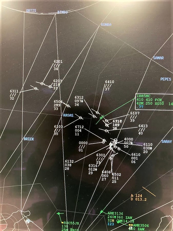 Captura de radar de tráfico aéreo al norte de Canarias durante las maniobras.