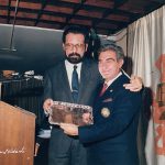 José María Pagador con Julio Luengo, director de SER Extremadura, en un homenaje a este años después. ARCHIVO J.M. PAGADOR