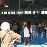 El centro parecía la sala de embarque de un crucero. J.M. PAGADOR