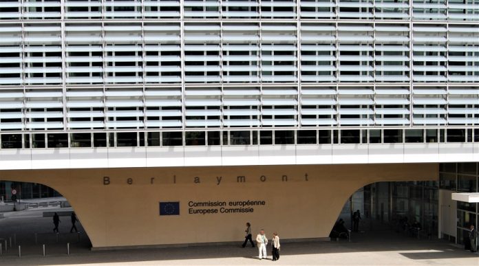 Entrada a la Comisión Europea, una puerta para la Nueva Bauhaus. J.M. PAGADOR