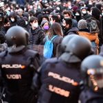 Los terroristas pueden aprovechar las manifestaciones para atacar a los agentes. RTVE