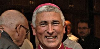 Rafael Zornoza, obispo de Cádiz y Ceuta, muy contestado por amplios sectores de la feligresía. OBISPADO