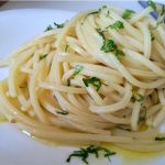 Espaguetis aglio-olio
