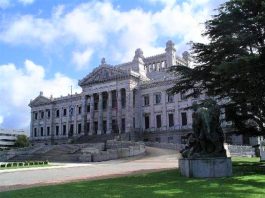 Sede del poder legislativo uruguayo.