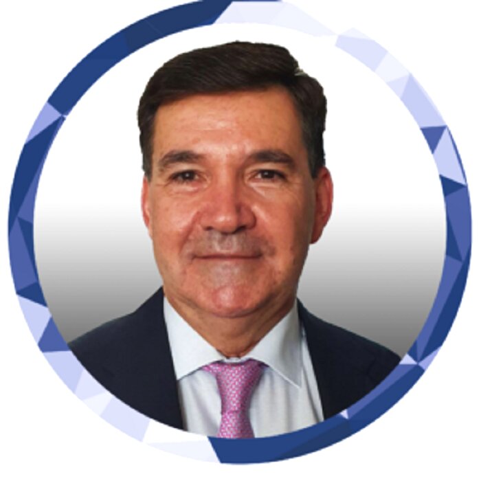 El doctor Manuel Rodríguez Piñero es uno de los mejores angiólogos y cirujanos vasculares de España. SEACV