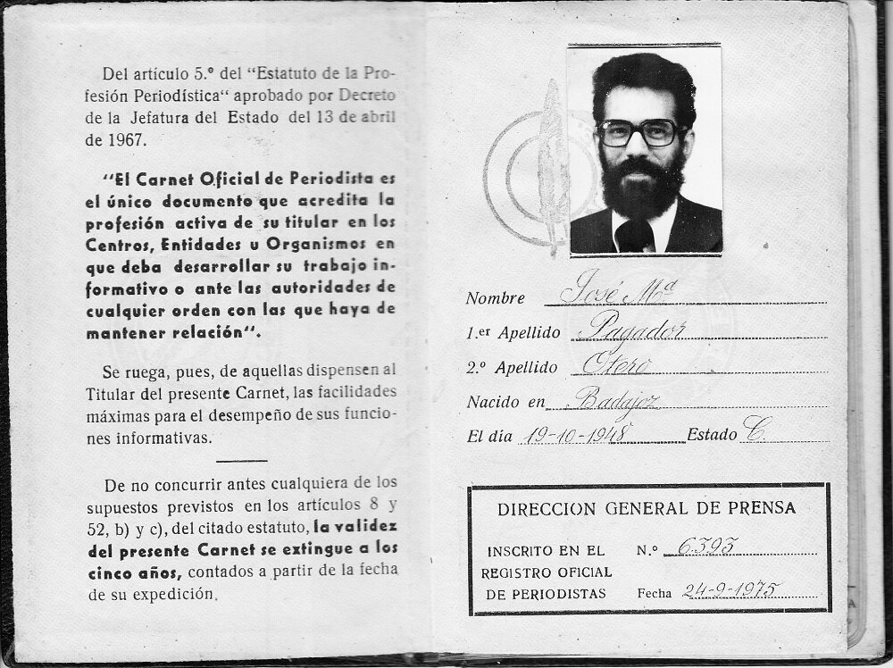 Carné profesional de periodista de José María Pagador de los años 70. Una larga carrera desde entonces. ARCHIVO JMP