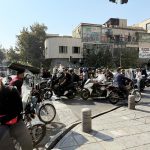 Aspecto de la “normalidad” de Teherán, captada por el artista pocos días antes de las graves revueltas que han sacudido el país. JUAN TORRE.