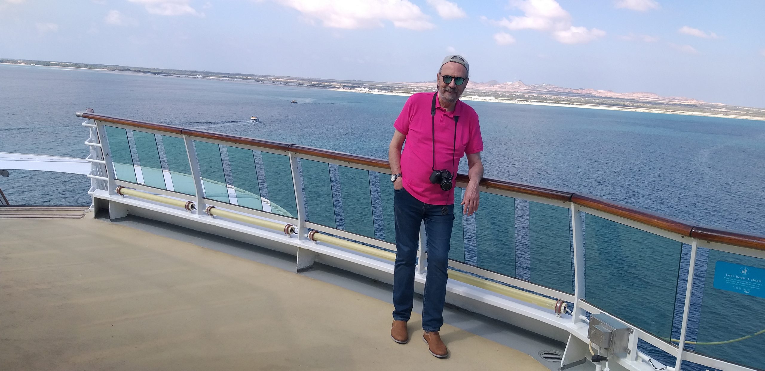 Navegando en uno de sus viajes por el mundo. ARCHIVO J.M. PAGADOR
